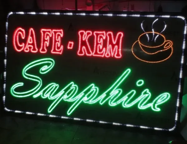 Cac loai bien vay led pho bien tai Quang Cao 24H