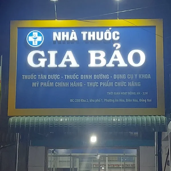 Cac mau bang hieu nha thuoc nay thuong mang den cam giac dang tin cay chuyen nghiep va gan gui 3