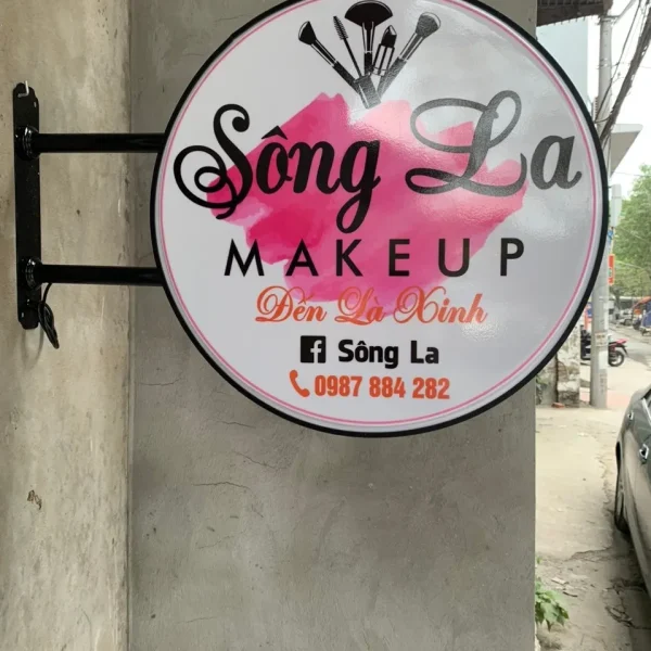 Cac mau bien vay quang cao dep 2