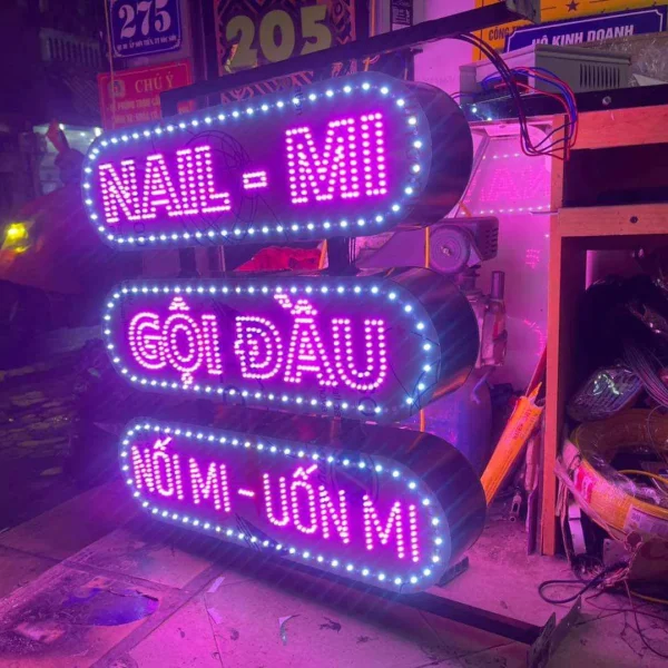 Quy trinh lam bien vay led chuyen nghiep tai Quang Cao 24H