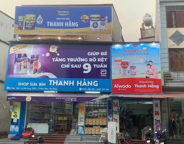 Bảng hiệu cửa hàng bỉm sữa