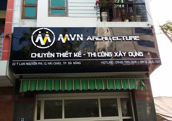 bảng hiệu xây dựng ngoài trời