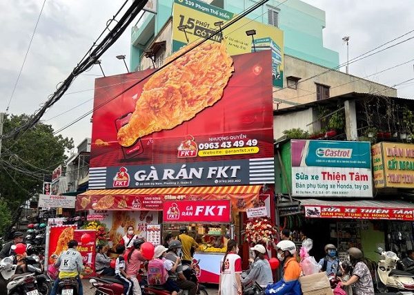 bảng hiệu quảng cáo gà rán đẹp