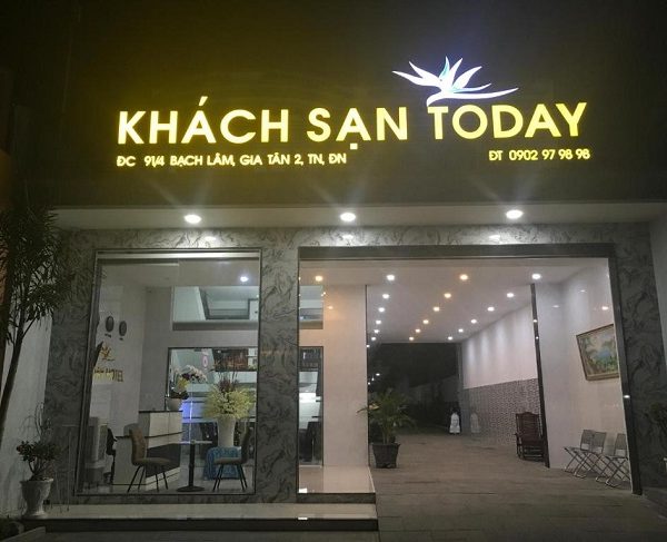 Bảng hiệu quảng cáo khách sạn