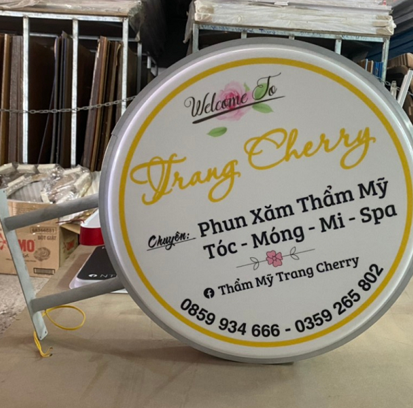 bảng hiệu tiệm nail hộp đèn