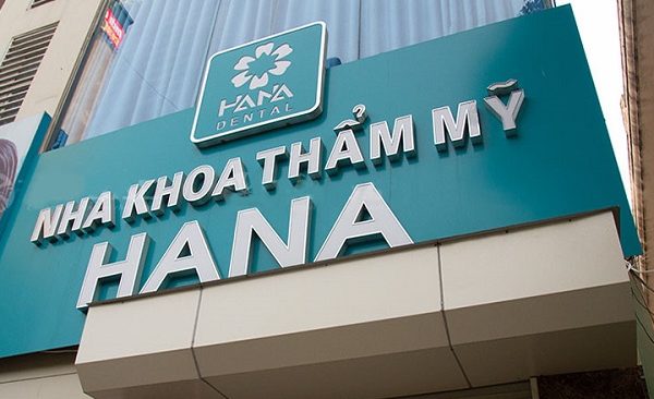 biển quảng cáo nha khoa chữ nổi