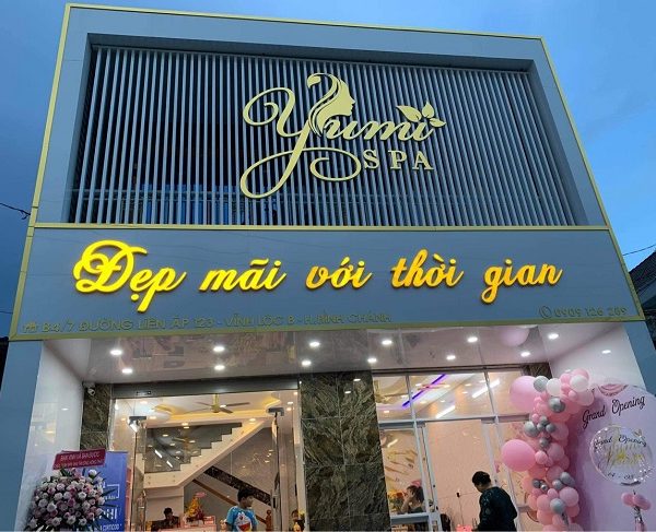 bảng hiệu Yumi spa đẹp