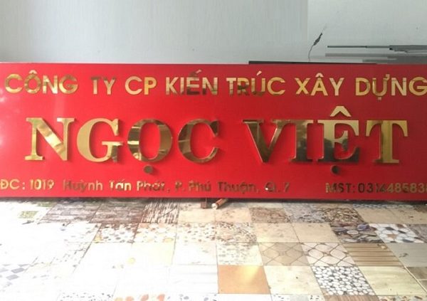 bảng hiệu xây dựng