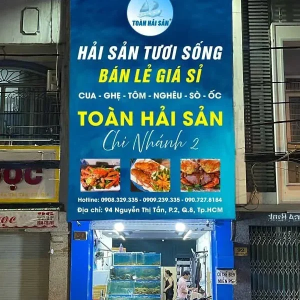 bien quang cao hai san 24 e1740970840949