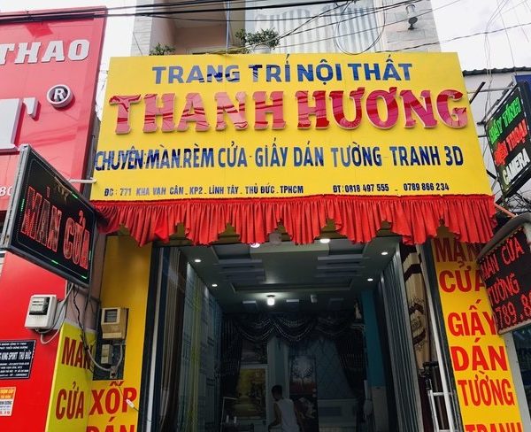 Biển mica rèm cửa chữ nổi