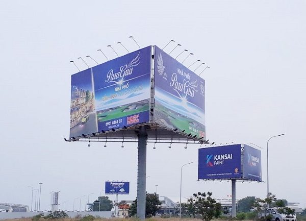 ưu điểm biển tấm lớn