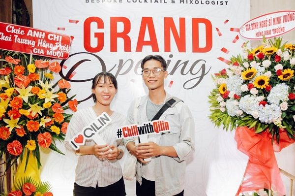 hashtag cầm tay chụp hình sự kiện