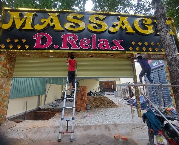 Thiết kế, thi công bảng hiệu massage