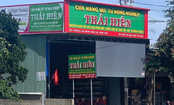 mau bang hieu cua hang vat tu nong nghiep
