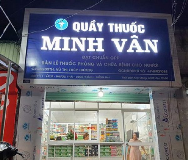 Mẫu biển quảng cáo nhà thuốc đẹp đèn led
