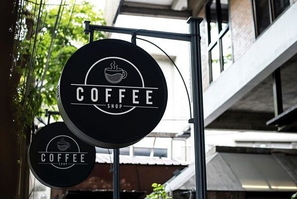 mẫu biển hiệu treo tường