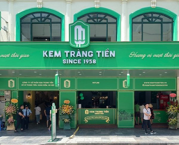 vai trò biển quảng cáo kem tươi